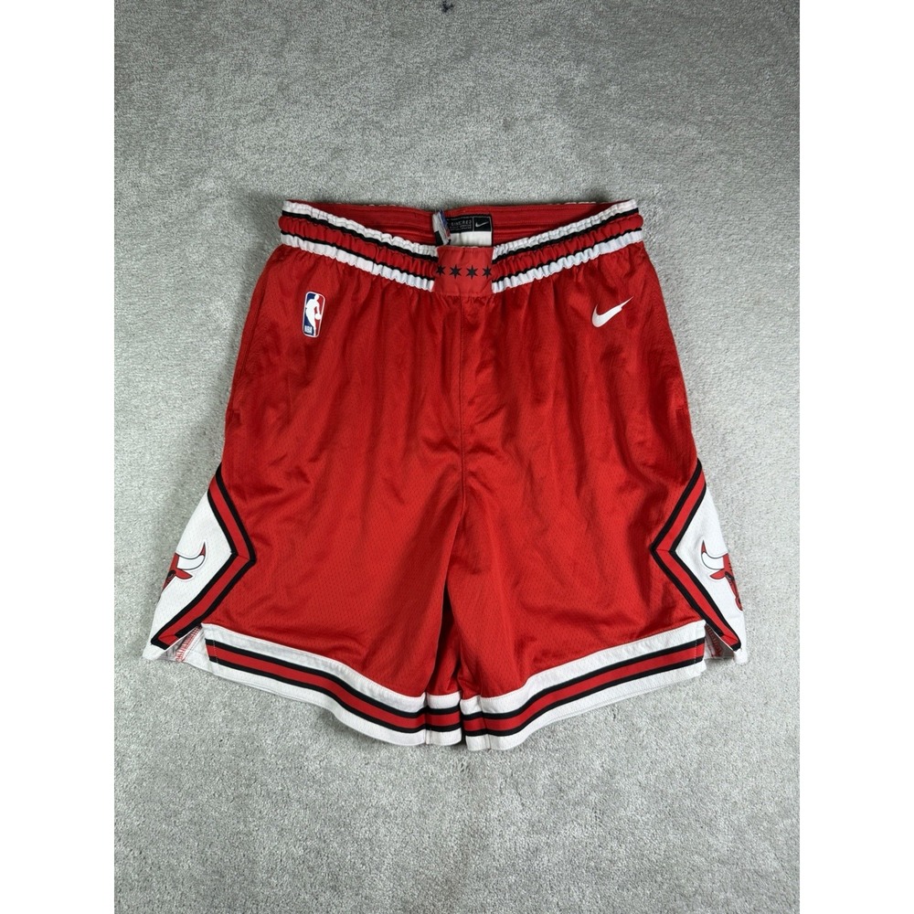 Nike Chicago Bulls NBA Authentic Shorts Mens 42 Red On Court Game Basketball